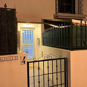 Cozyinns Apartment