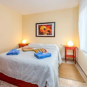 Camp Nou- Travessera De Les Corts By Interhome Apartamento Barcelona